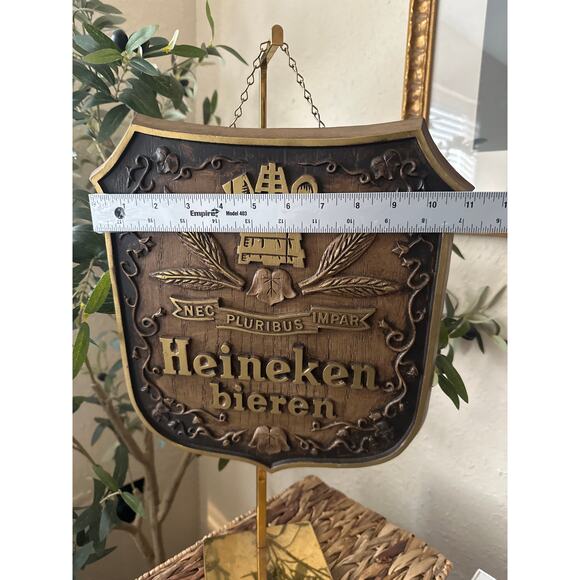 Heineken Bieren Wall Plaque Beer Sign "Nec Pluribus Impar" Faux Wood 12.5" x 11” - Picture 5 of 13